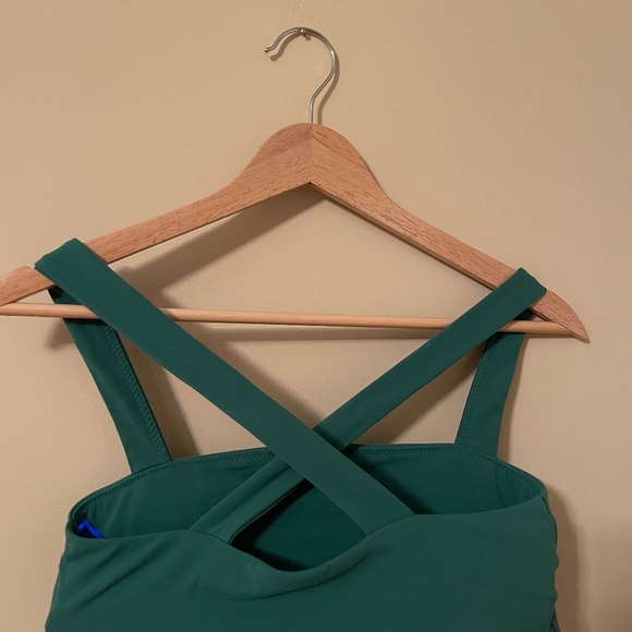 NWOT OFFLINE By Aerie Real Me Xtra Square Neck Sports Bra - Picture 6 of 9